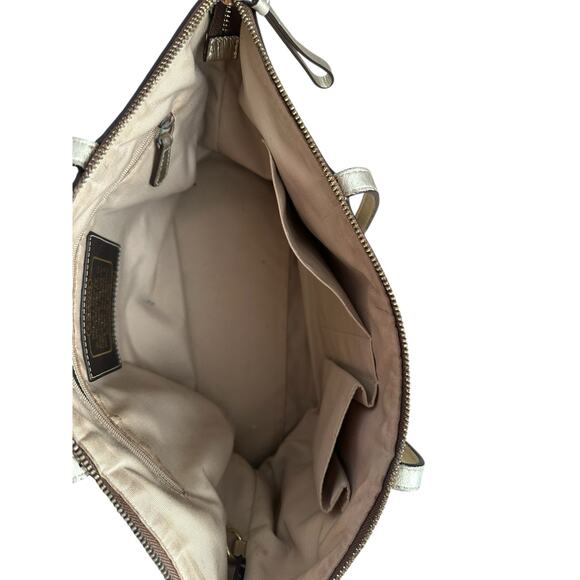 Coach Medium Signature CC Purse L0768-11691 - Picture 5 of 8